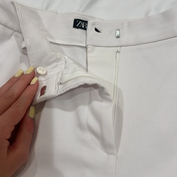 Zara - Picture 2 of 3